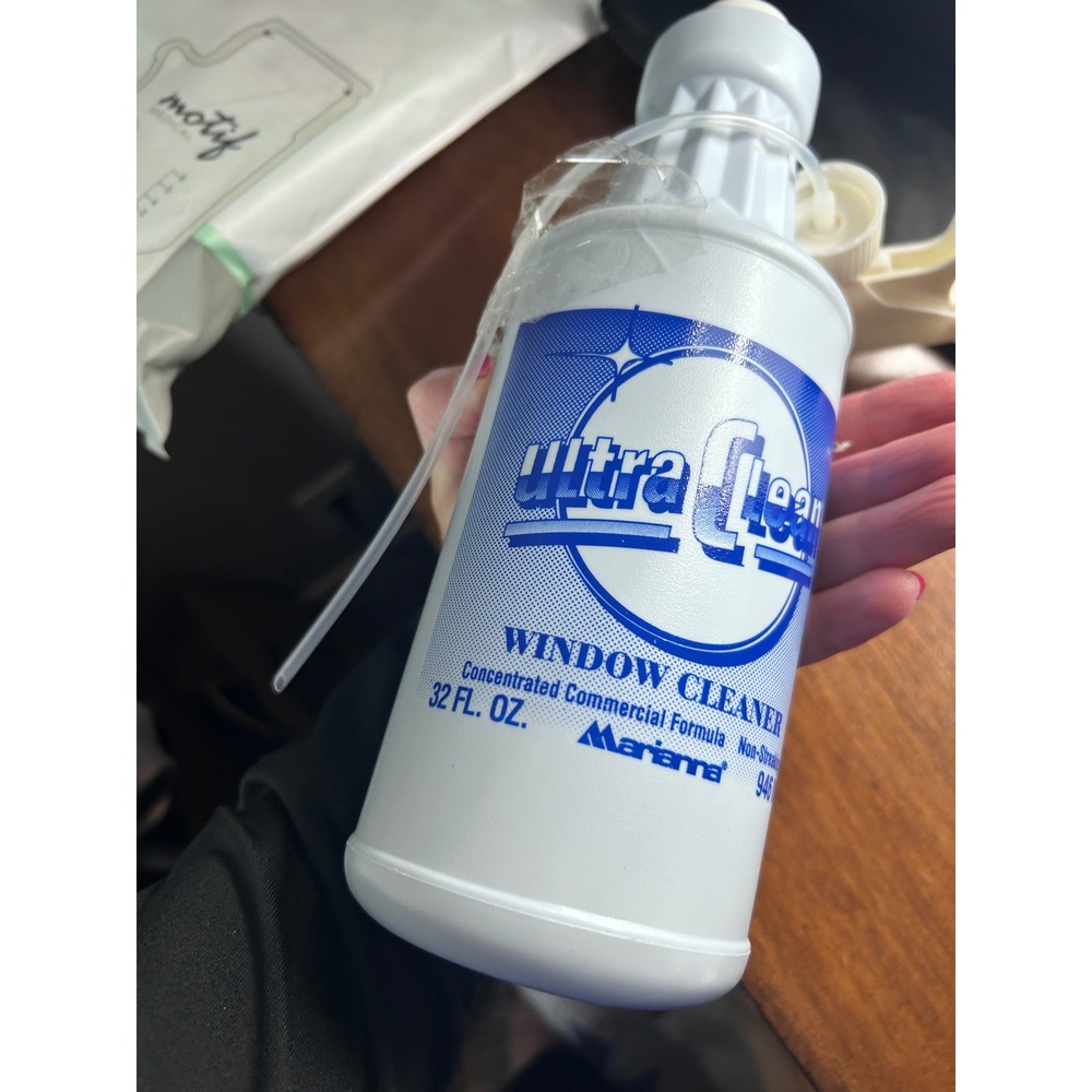 Marianna Ultra Clean Window Cleaner 32 flozConcentrated Commercial Formula